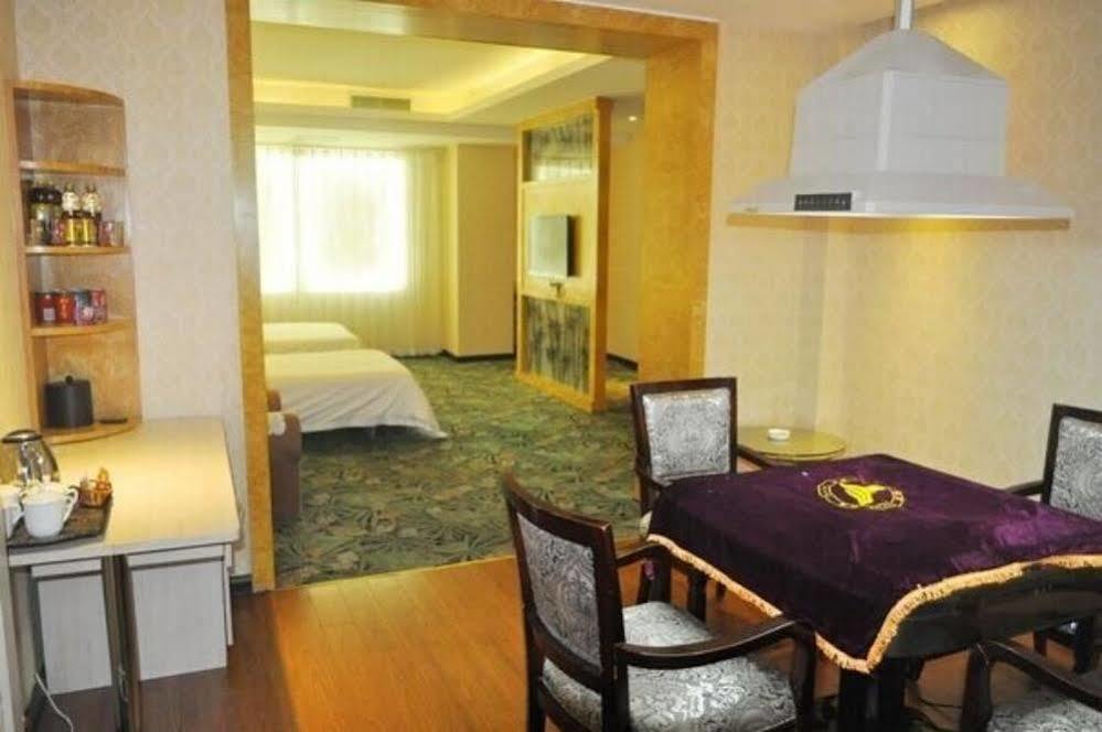 June Hotel Changchun Exterior photo