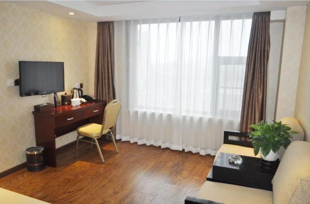 June Hotel Changchun Exterior photo